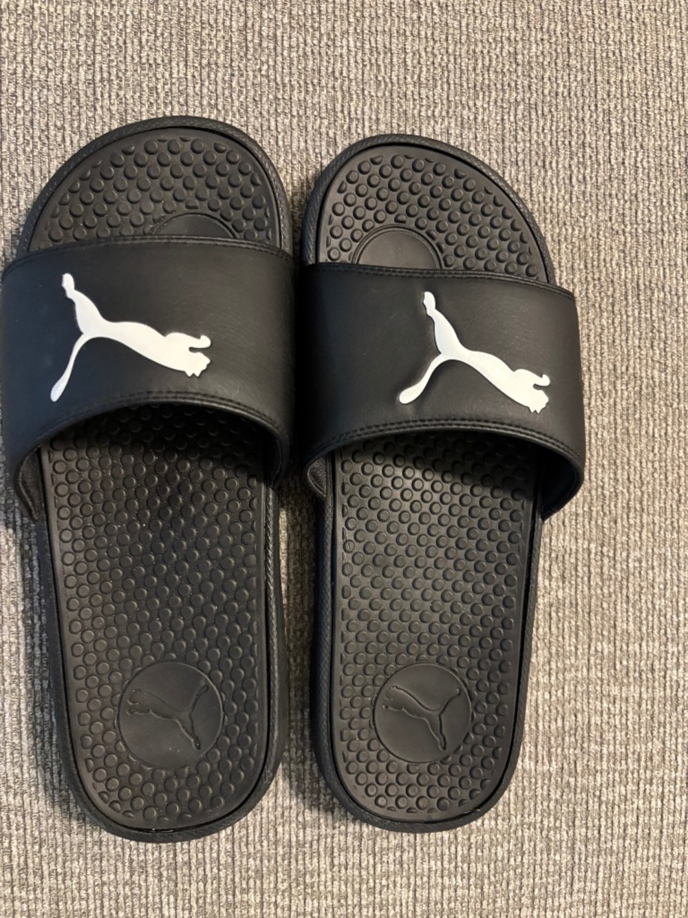 Puma slip-ons